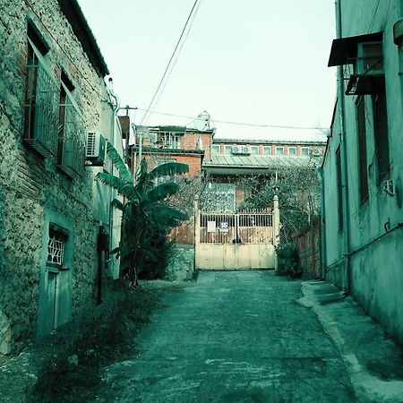 Guest House Old Кутаиси Екстериор снимка